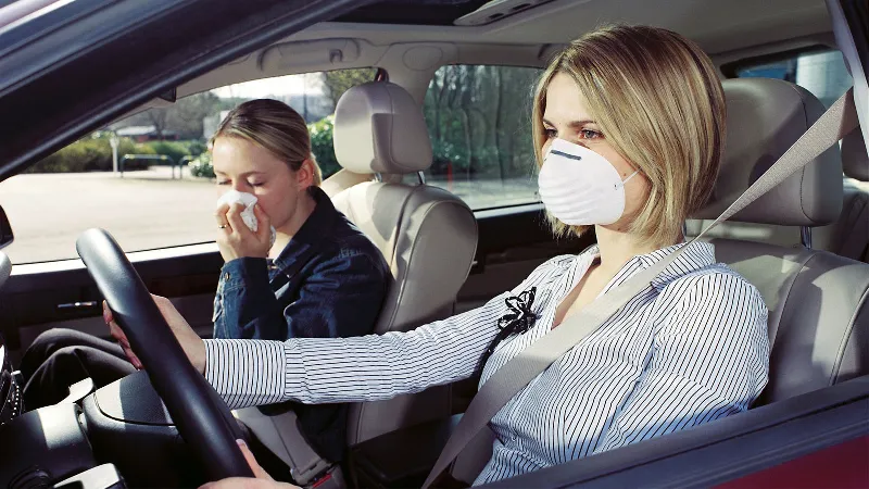 Причины запаха выхлопных газов в салоне автомобиля